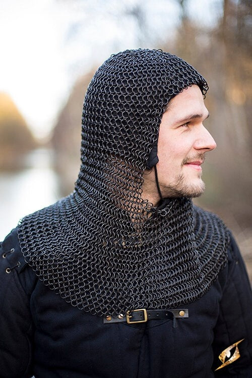 Chainmail coif Alaric, blackened, 9 mm