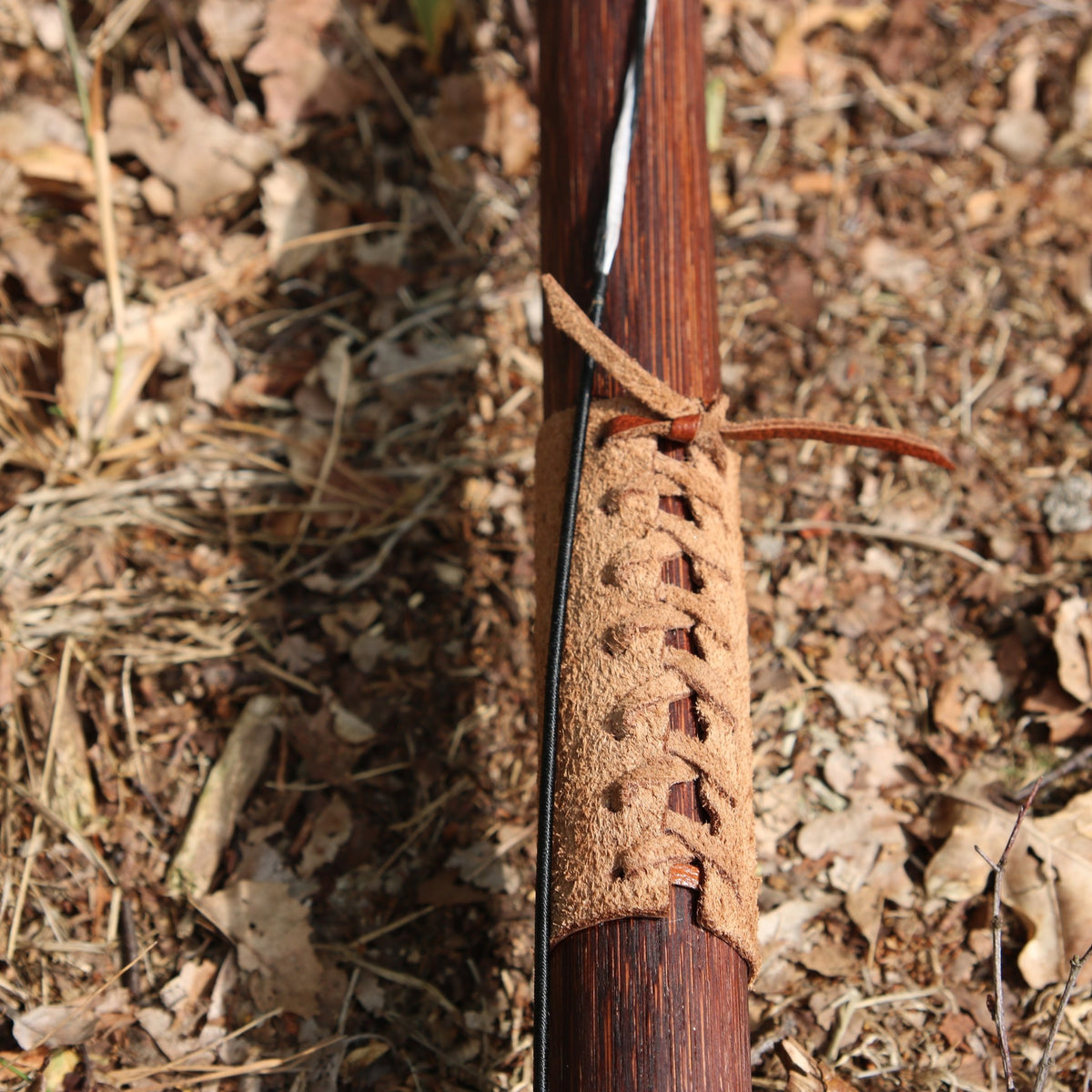 Marksman hand-bow, 58" (147 cm) dark brown 40 lbs