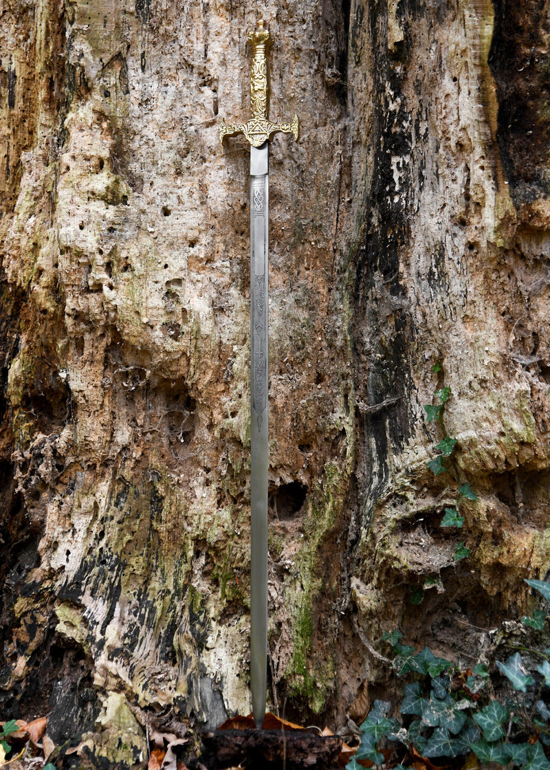 Épée de cérémonie, or, semi-tranchante