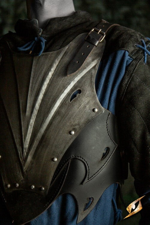 Dark elven Eventide cuirass