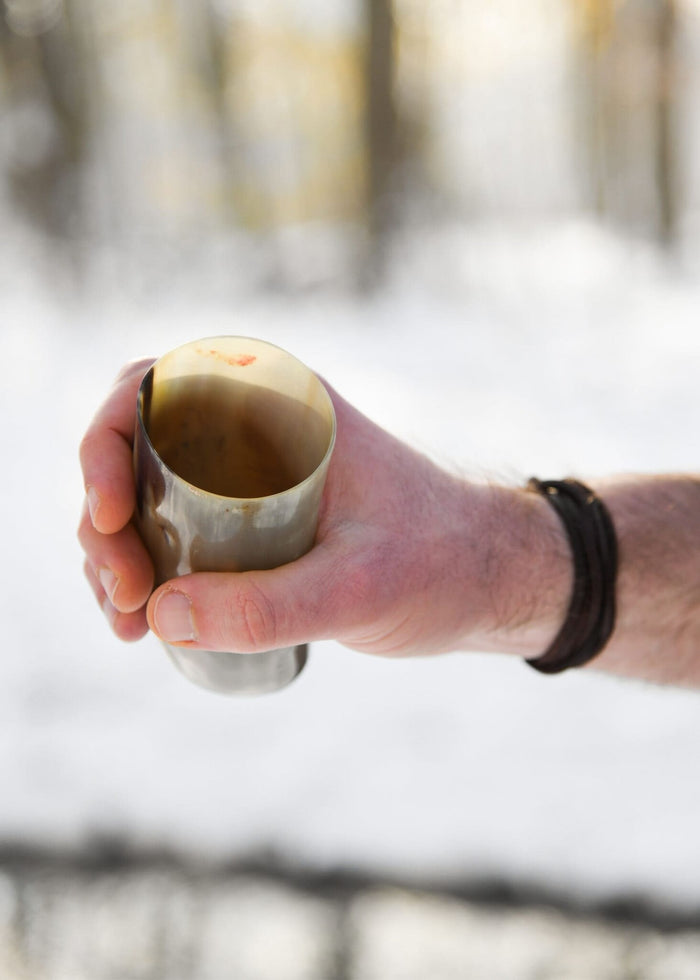 Horn drinking cup 150-250 ml