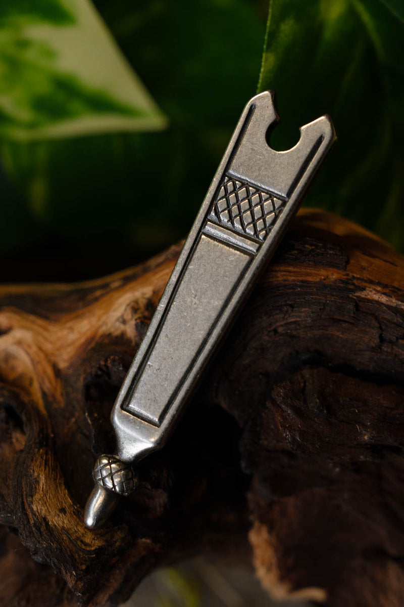 Medieval belt end (1350-1500), silvered