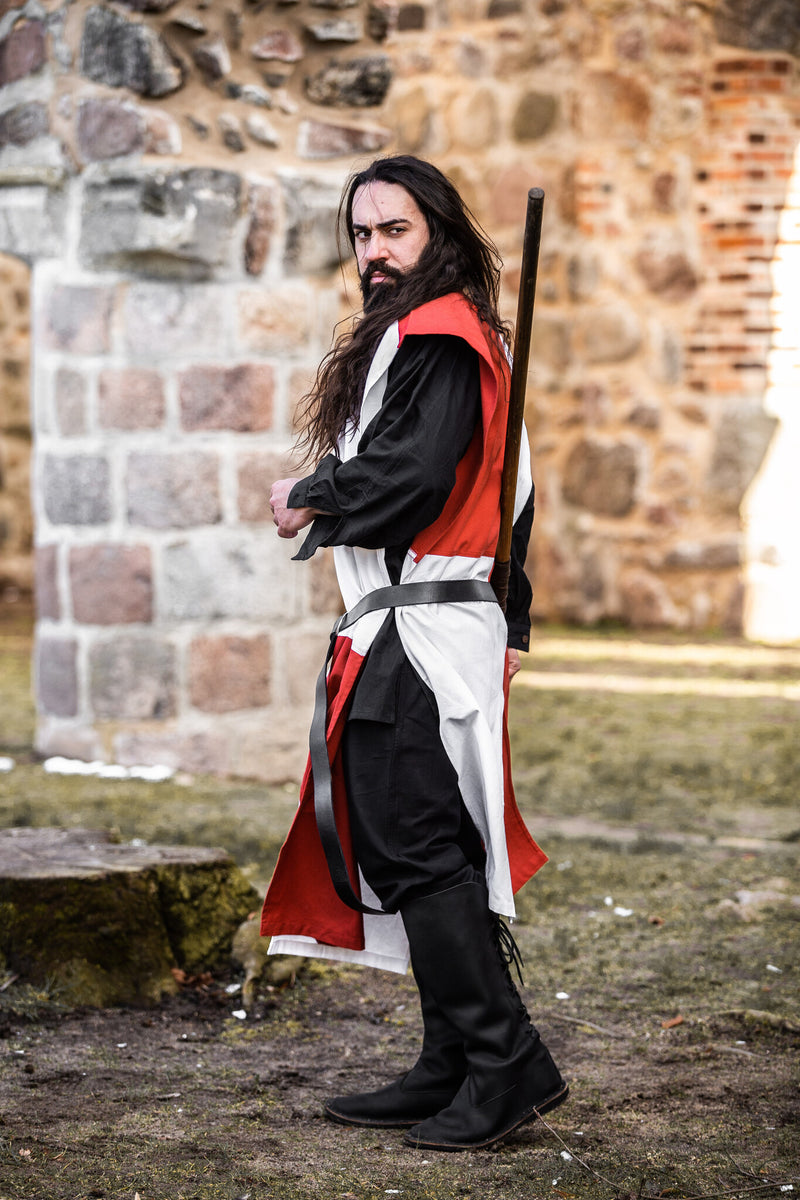 Surcoat, checked, white-red