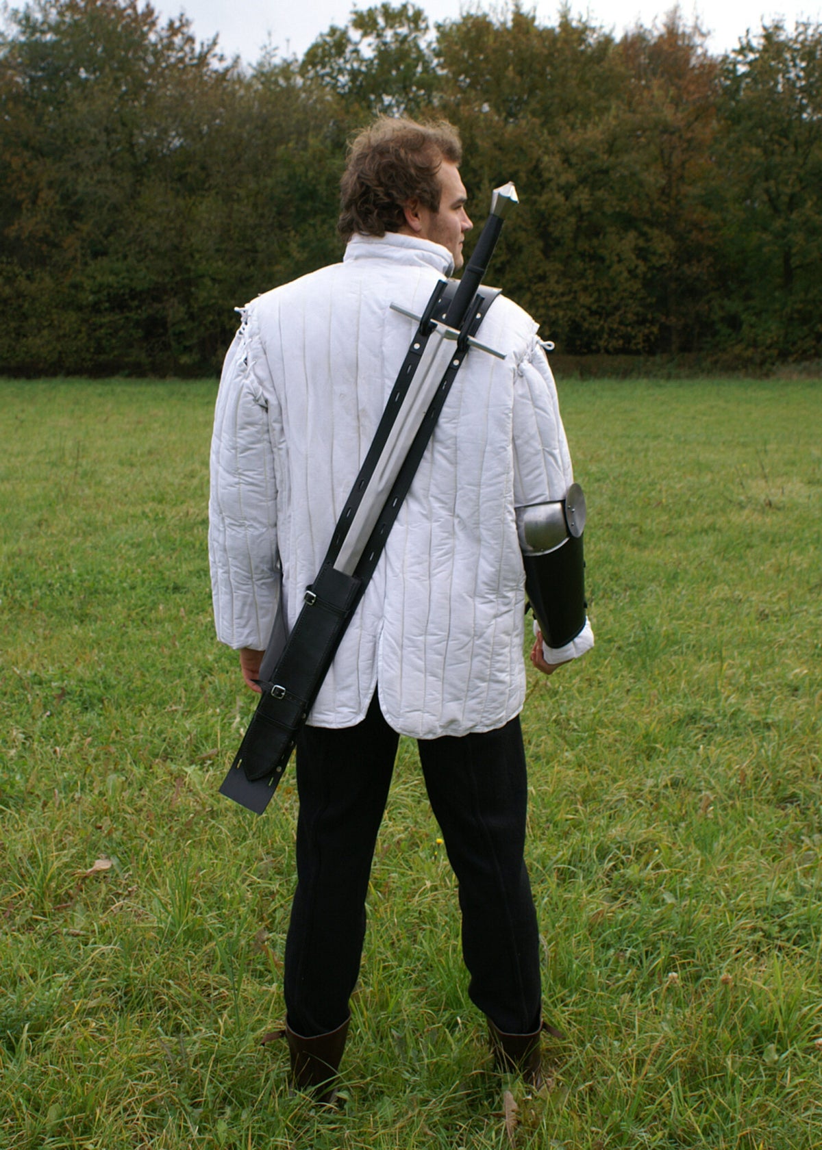 Back scabbard