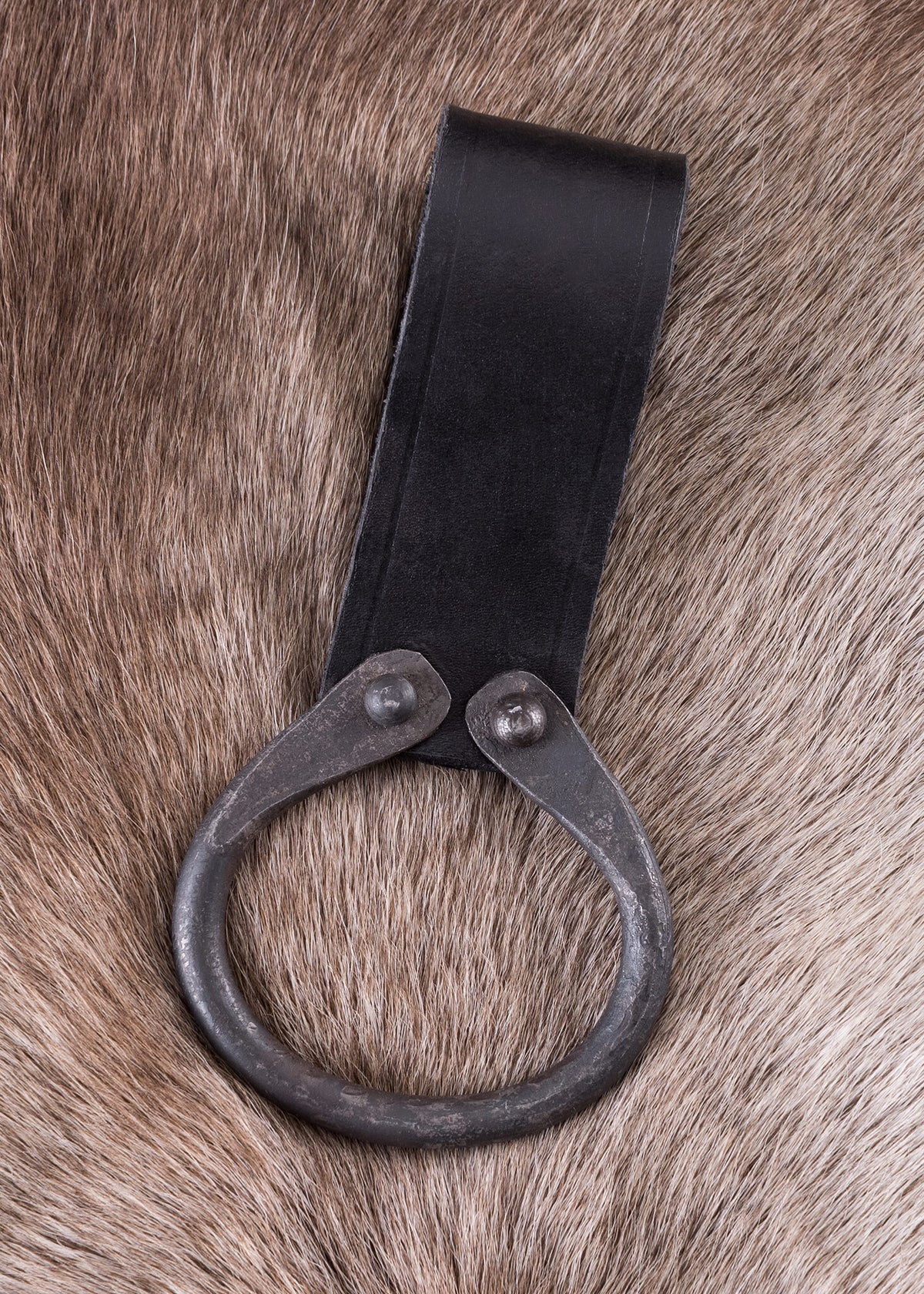 Authentic axe holder for belt