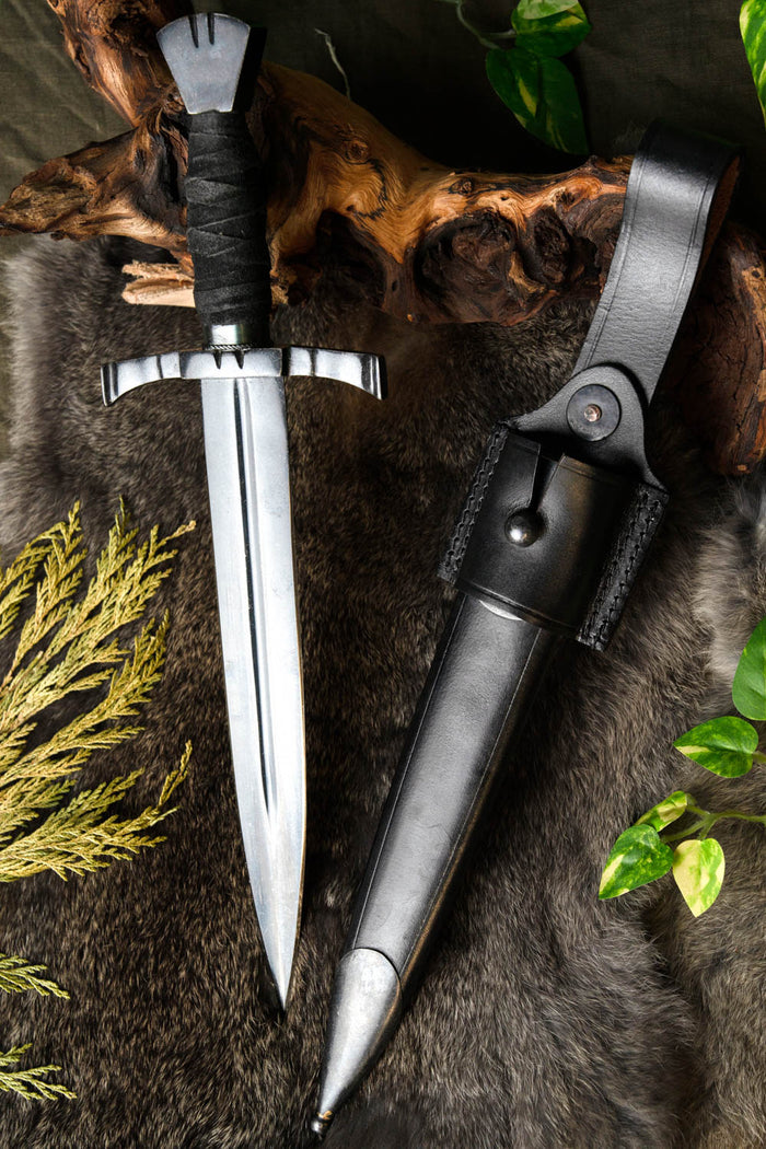 Medieval dagger Crecy, sharp