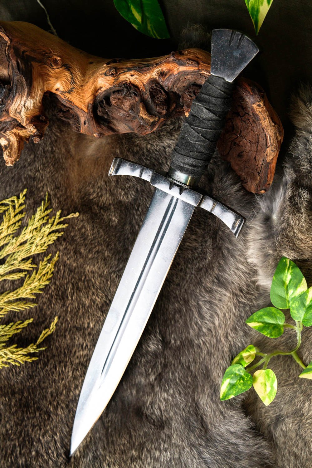 Medieval dagger Crecy, sharp