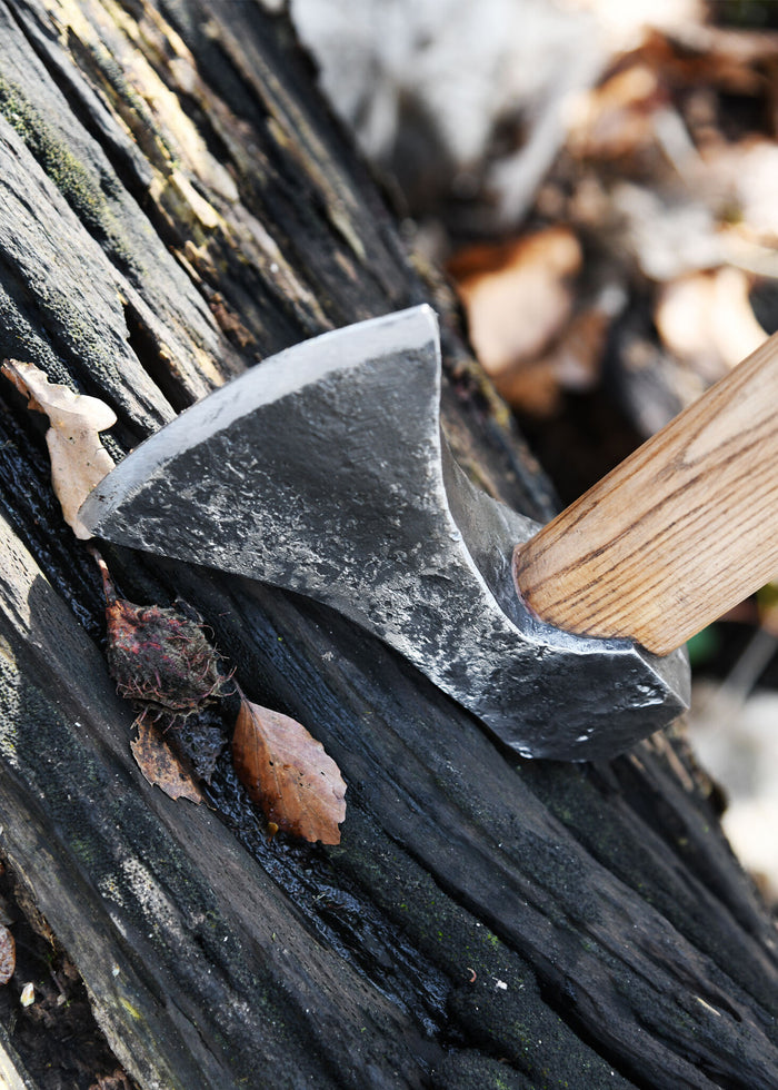 Viking Axe, Hand-Forged Steel, Type G, semi-sharp