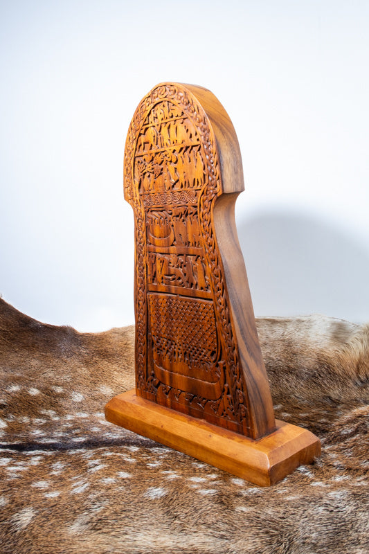 Wood carving Stora Hammars Viking stone