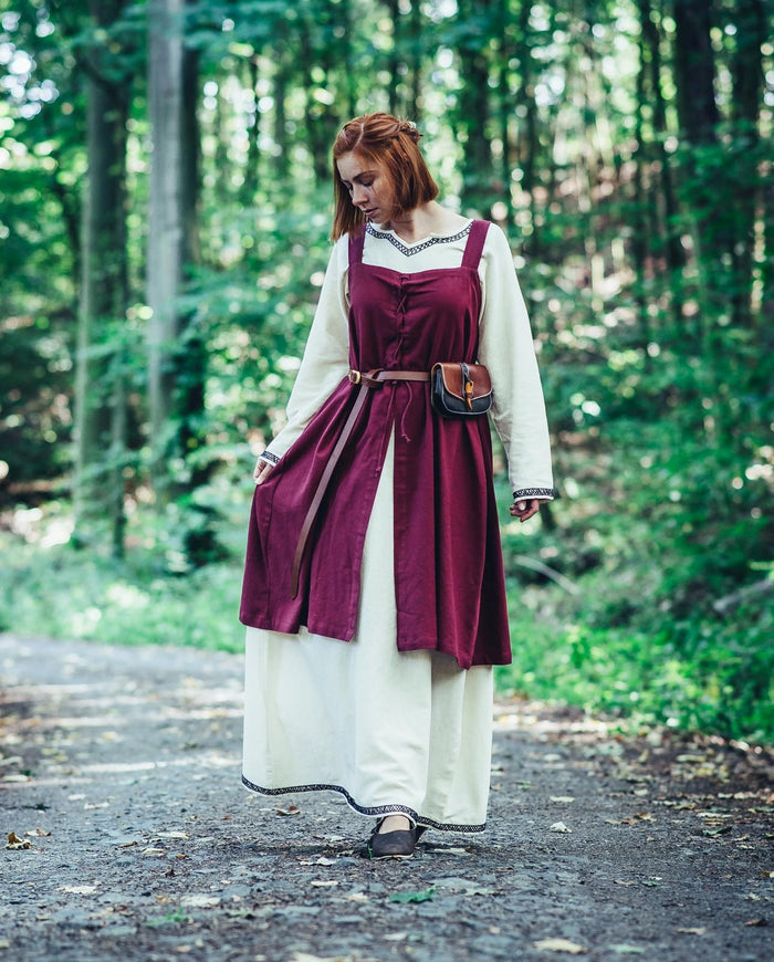 Hangeroc Edda, red