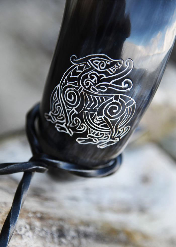 Drinking horn, dragon, 200-300 ml