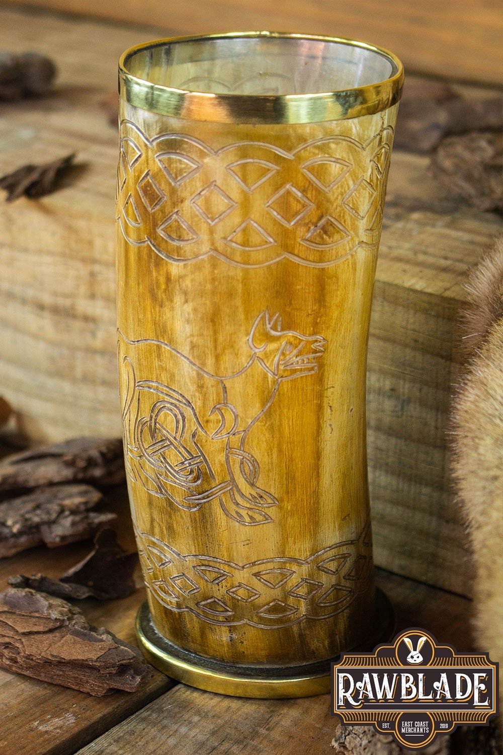Horn Mug Celtic dog, 300-500 ml