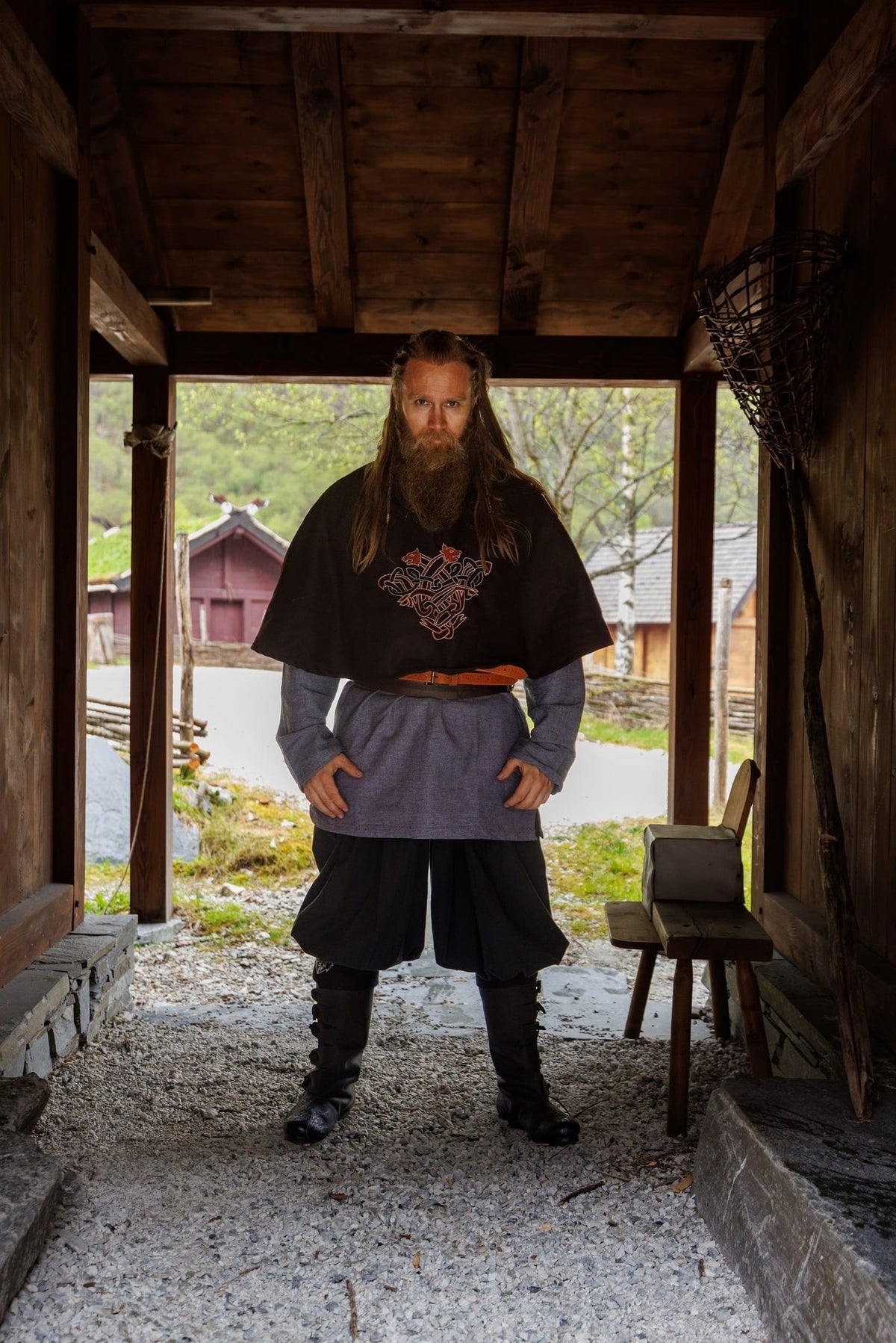 Viking chaperon Bjomolf, wool blend, brown