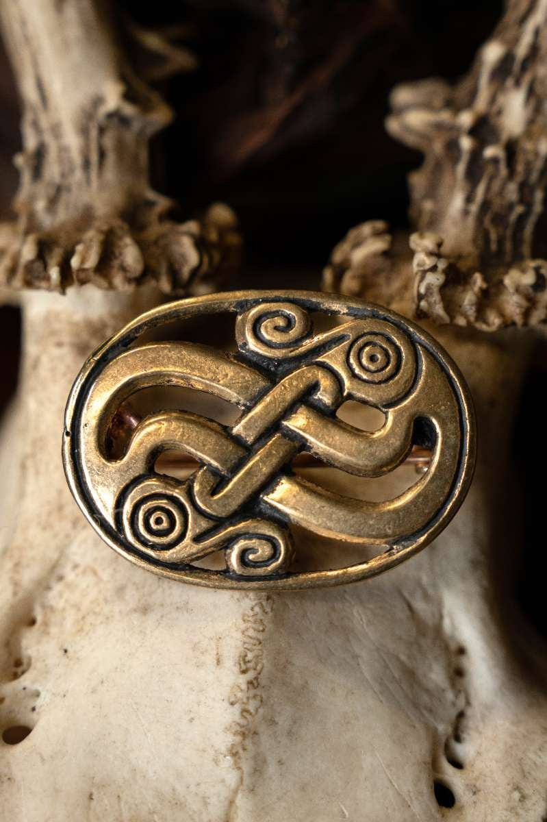 Vendel snake fibula, bronze