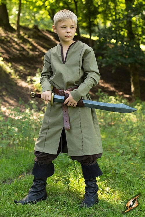 Elven tunic green