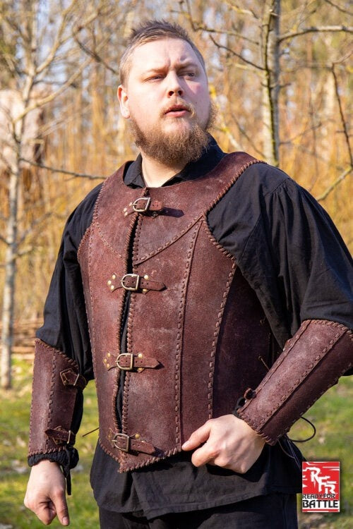 Brigandine with belts, brown