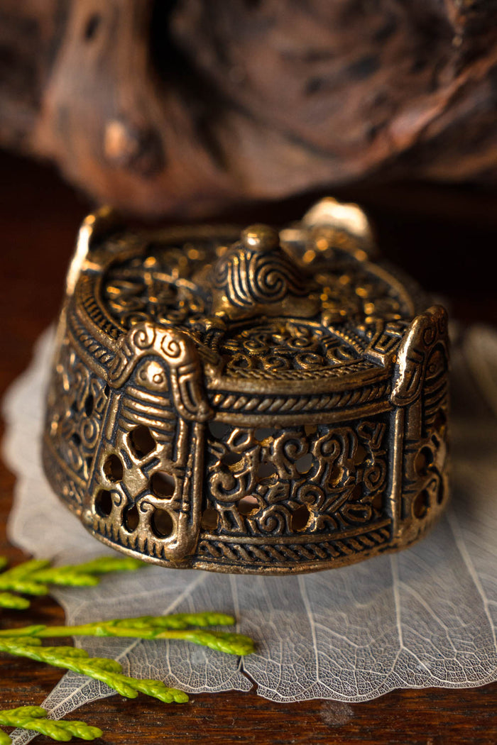 Viking drum brooch large, bronze