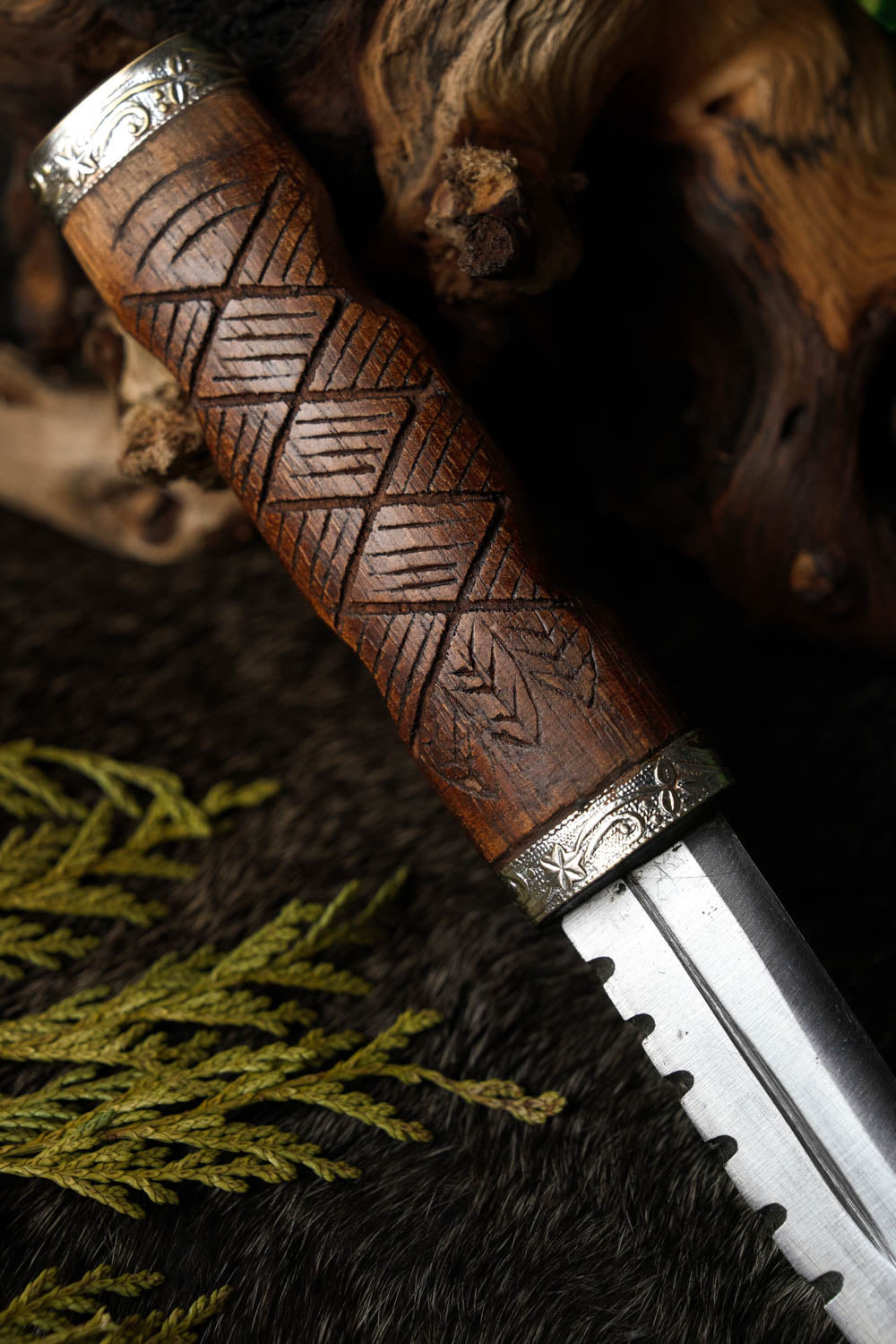 Sgian Dubh, semi-sharp