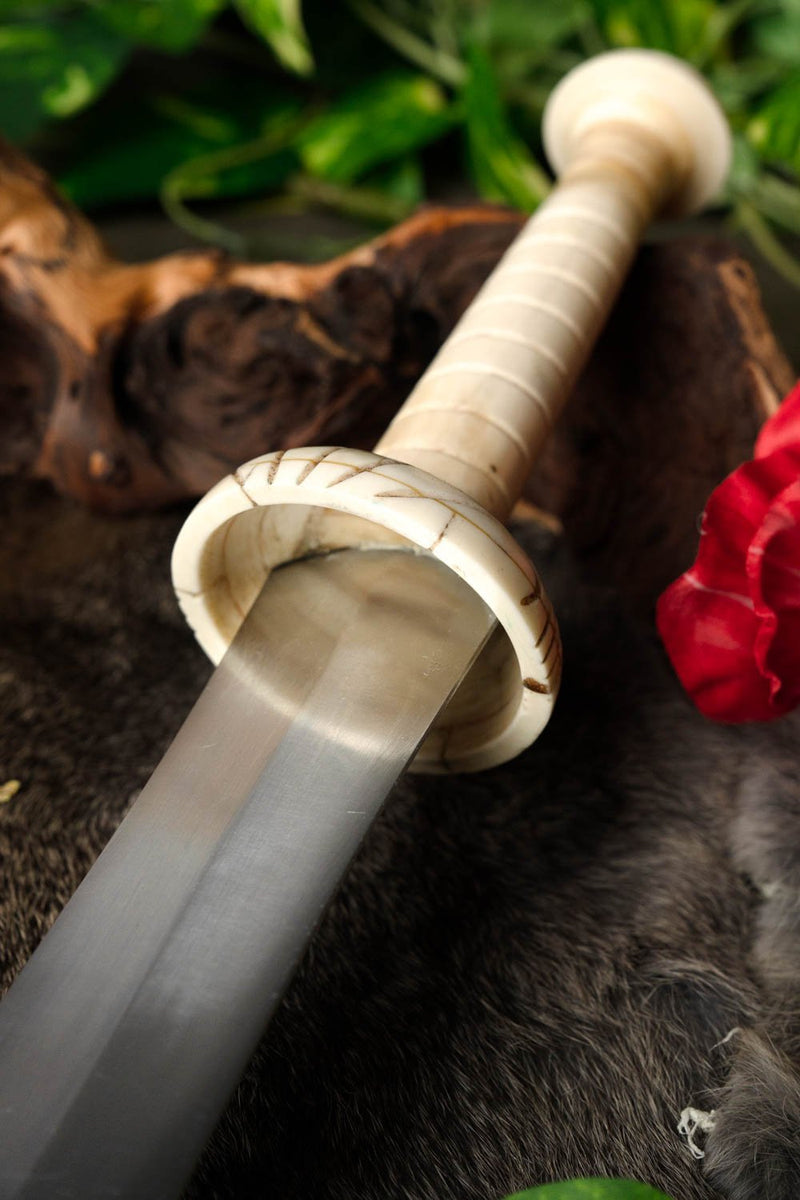 Gladiatorendolch Pompeji, halbscharf