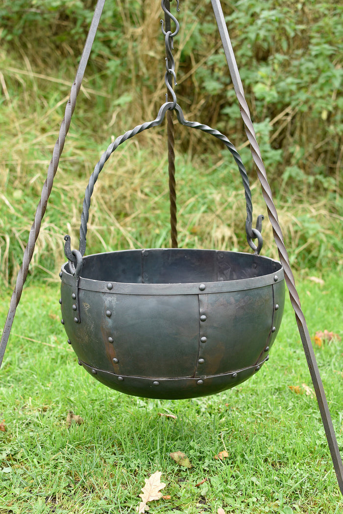Early-medieval cauldron large