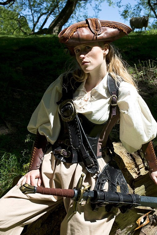 Tricorn Blackbeard, brown