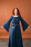 Robe gothique médiévale Iseult, bleue