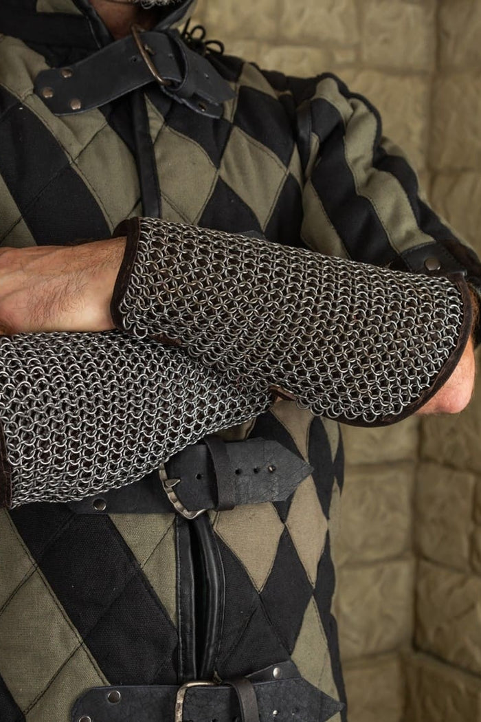 Connor chainmail bracers, forearm guards, 8 mm