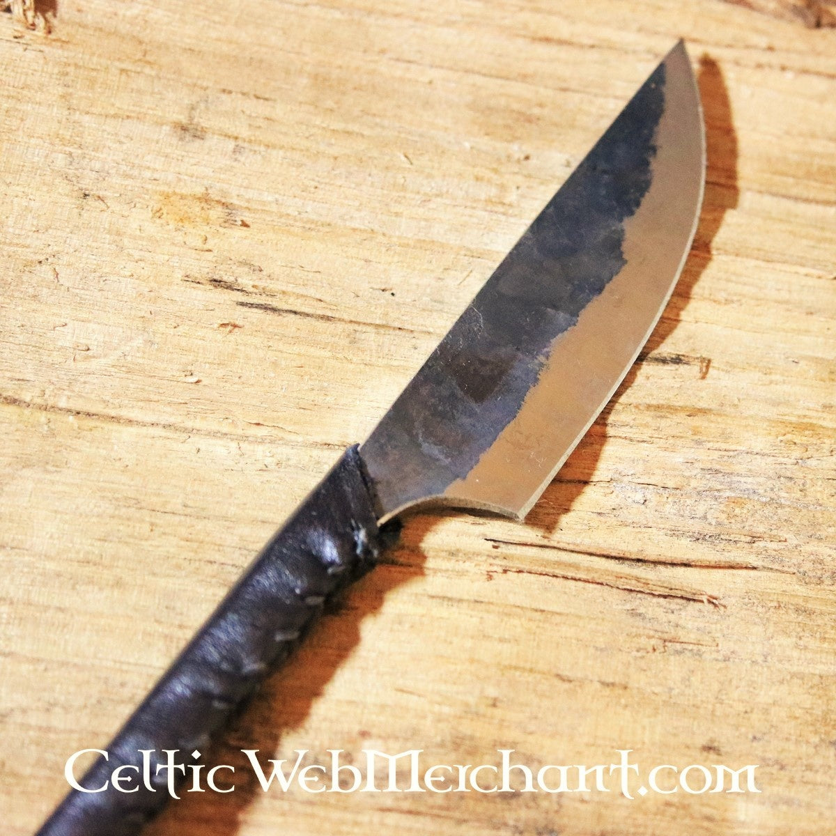 Celtic utility knife Vix, semi-sharp