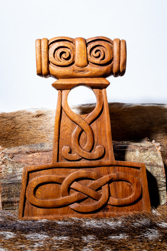 Drinking horn holder Thor's hammer