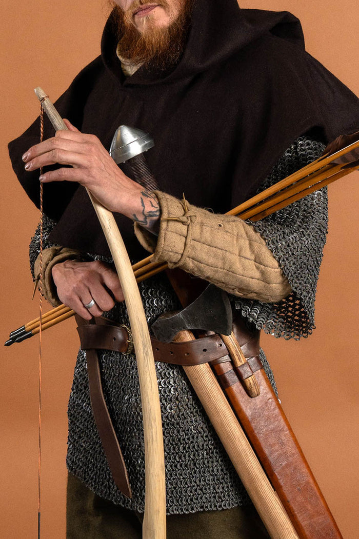 Marksman bow 70" (178 cm) light brown, 40 lbs