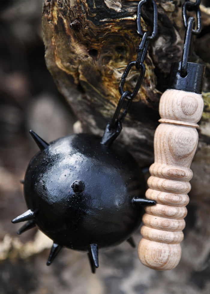 Flail with short handle