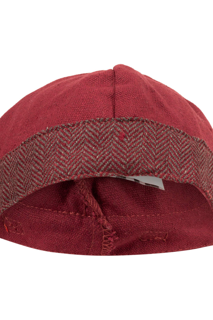 Viking hat Ivar, burgundy red
