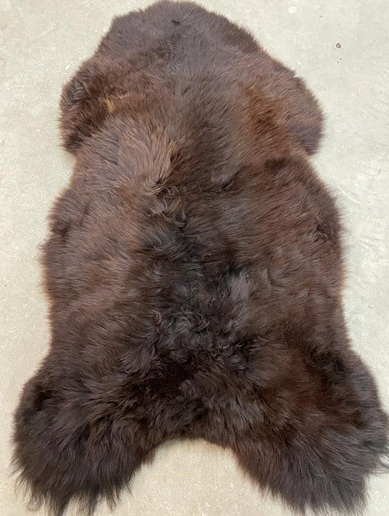 Skóra owcza brązowa
