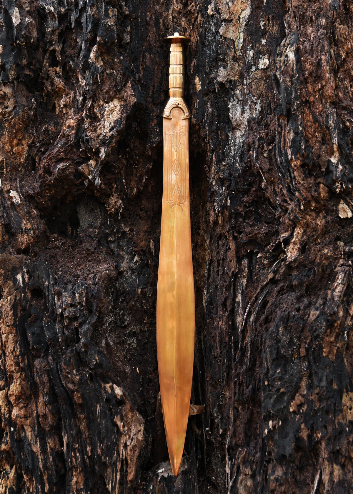 Bronze Age sword Denmark, semi-sharp