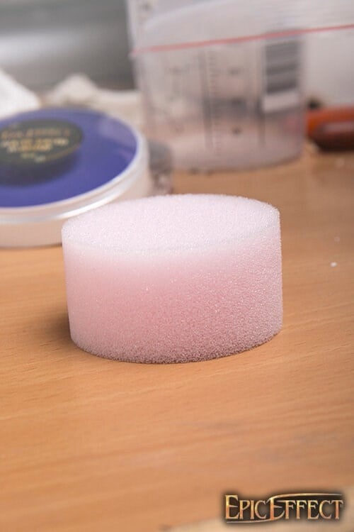 Epic Effect Fine-Pored Makeup Sponge, Round