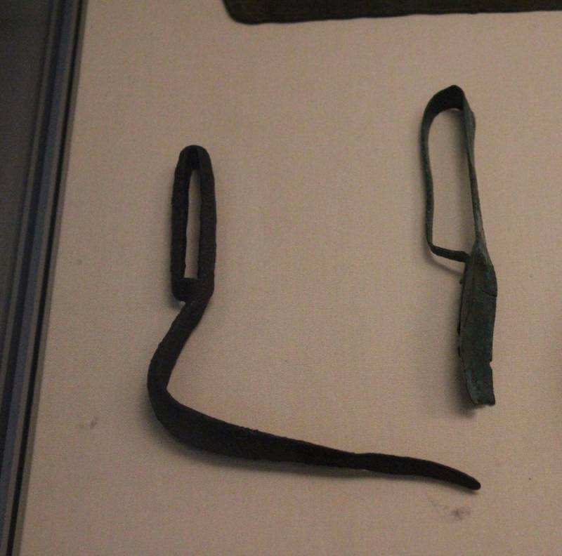 Roman iron strigilis