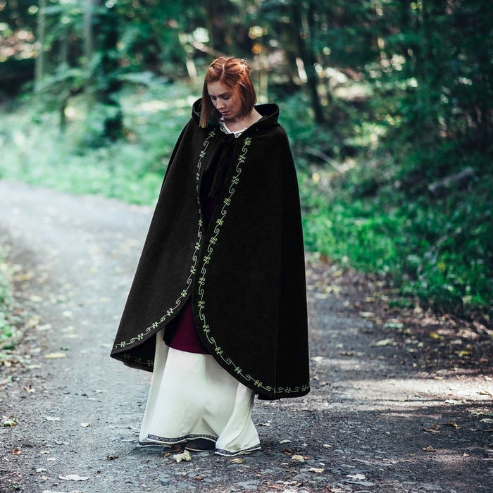 Cloak Ceridwen, black, wool blend