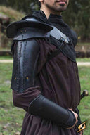 Leather shoulder armour, black