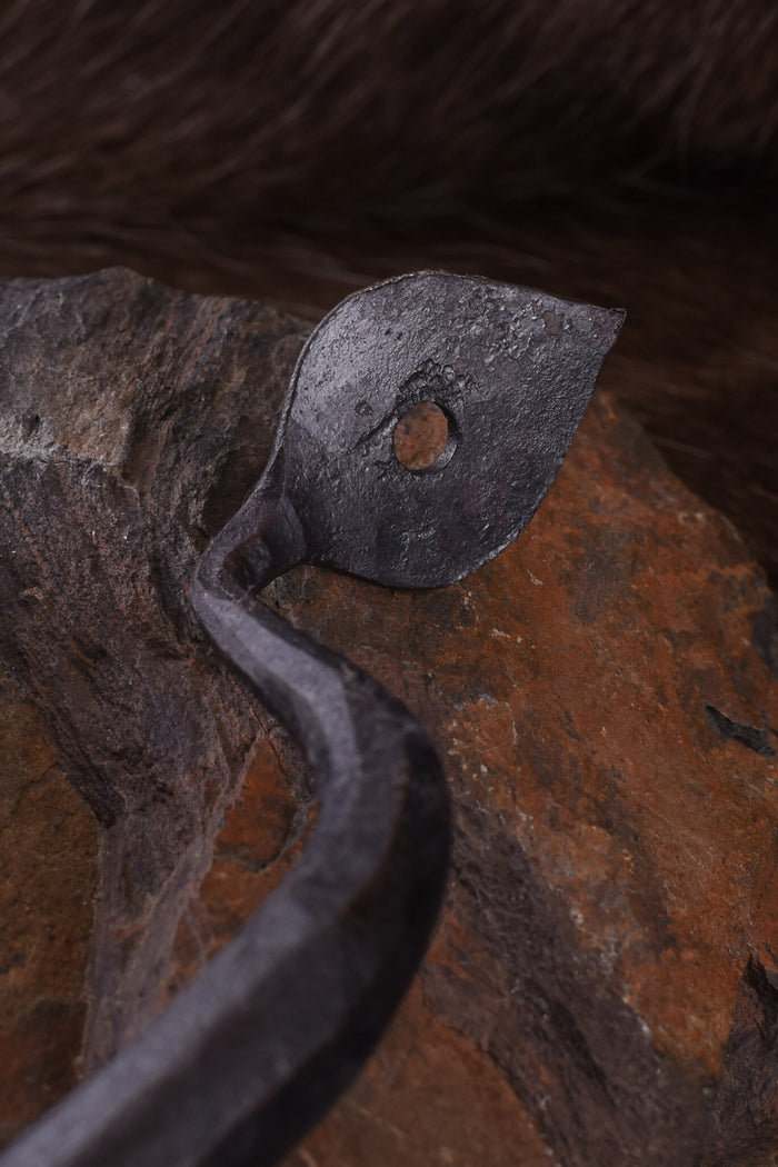 Historical grip