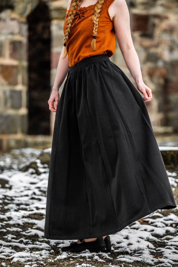 Medieval skirt Konstanze, black