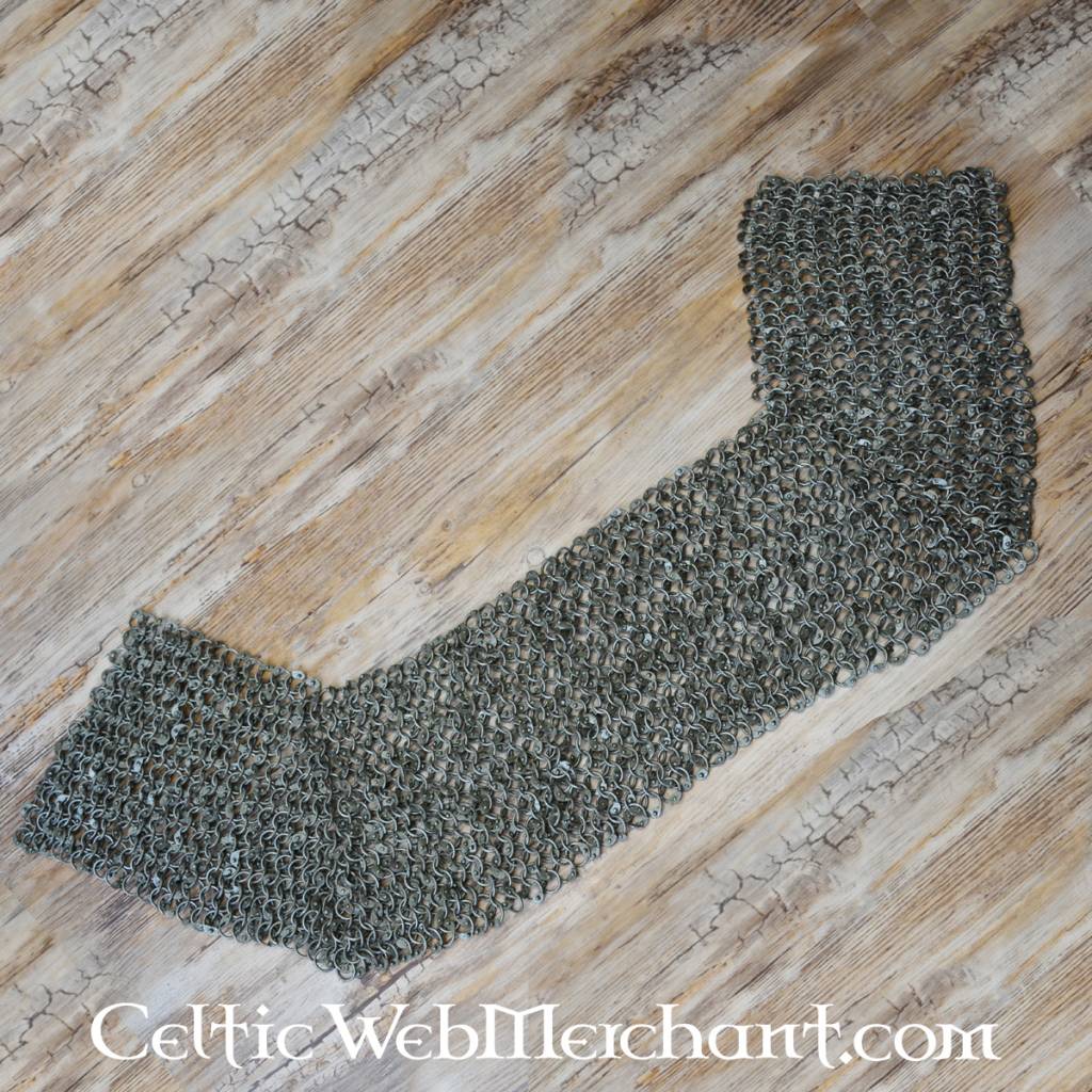 Chain mail shoulder piece, flat rings-round rivets, 8 mm