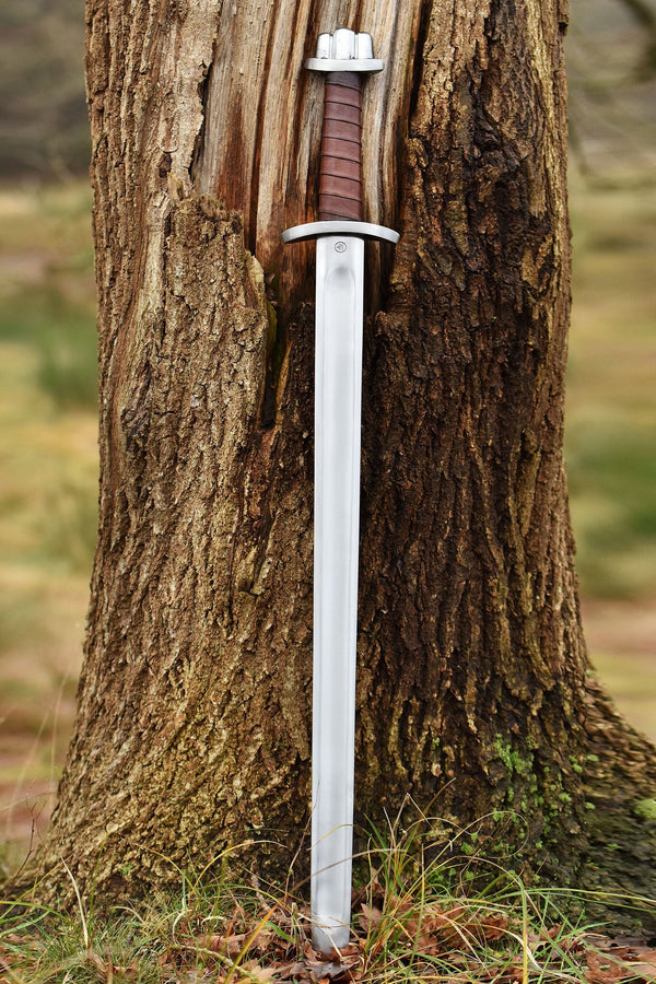 Viking sword with lobed pommel, long, blunt (battle-ready)
