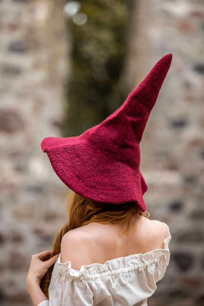 Witches hat, red, wool felt