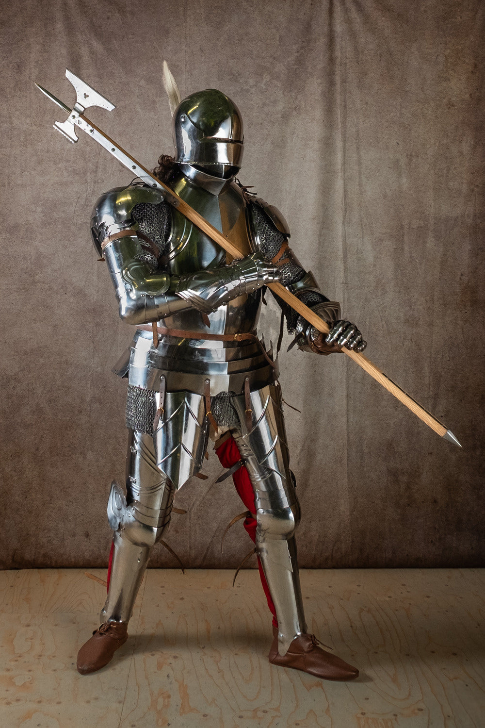 Gothic leg armour (1460–1500), 1.6 mm