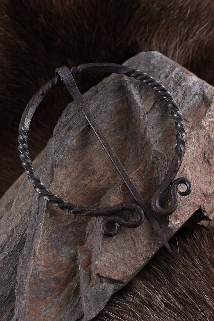 Historical ring fibula, iron