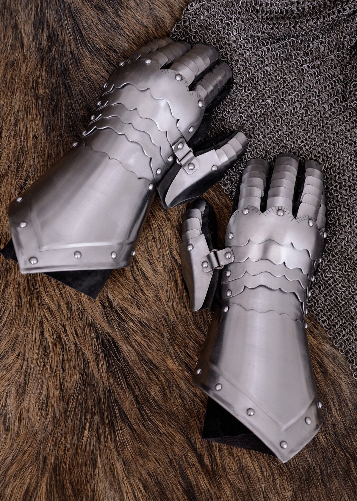 Gothic gauntlets, 1.2 mm