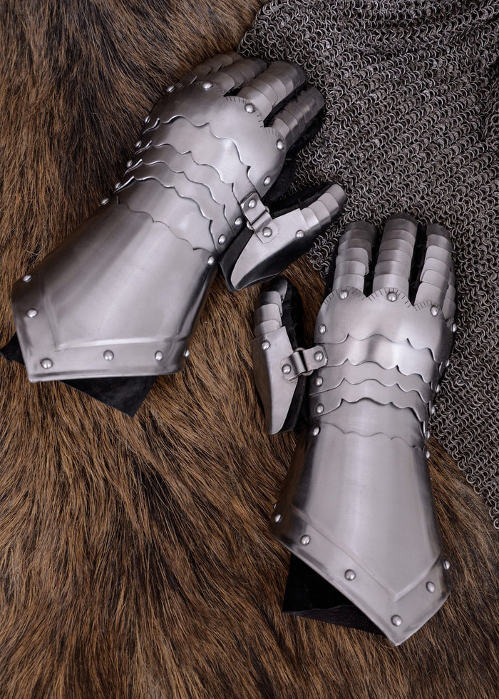 Gothic gauntlets, 1.2 mm