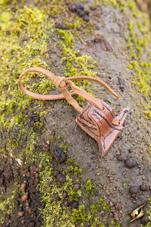 Leather holster hook for LARP sword, brown