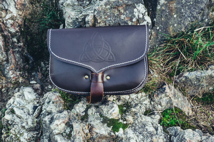 Celtic bag triquetra, brown
