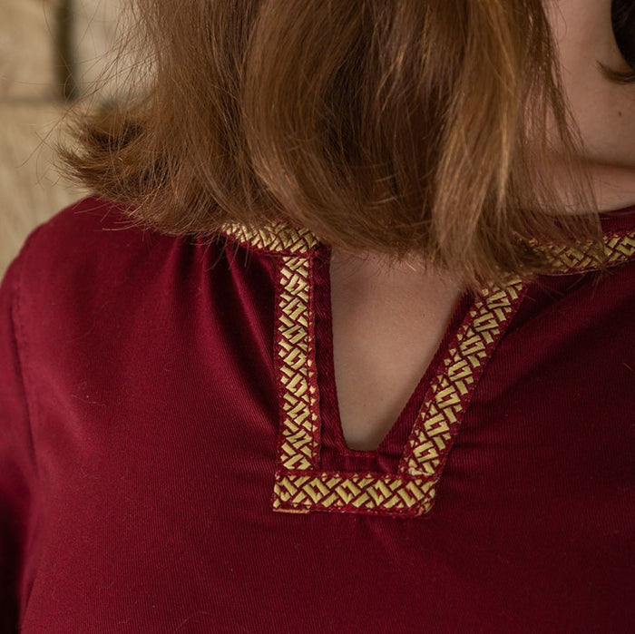 Medieval dress Heloise, red